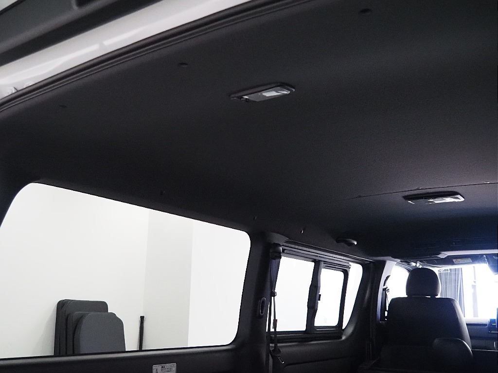 【R8年式/ハイエースバン/ガソリン2WD/DARKPRIMEⅡ】FLEXオリジナルパーツ多数！【全国納車可能】