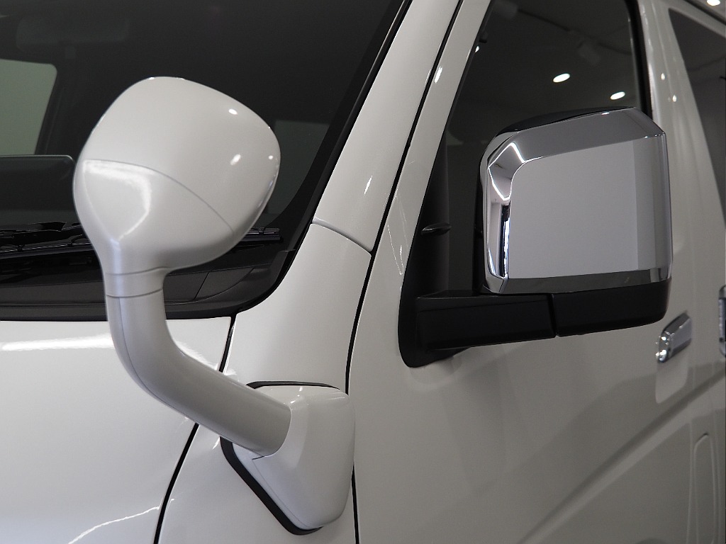 【R8年式/ハイエースバン/ガソリン2WD/DARKPRIMEⅡ】FLEXオリジナルパーツ多数！【全国納車可能】