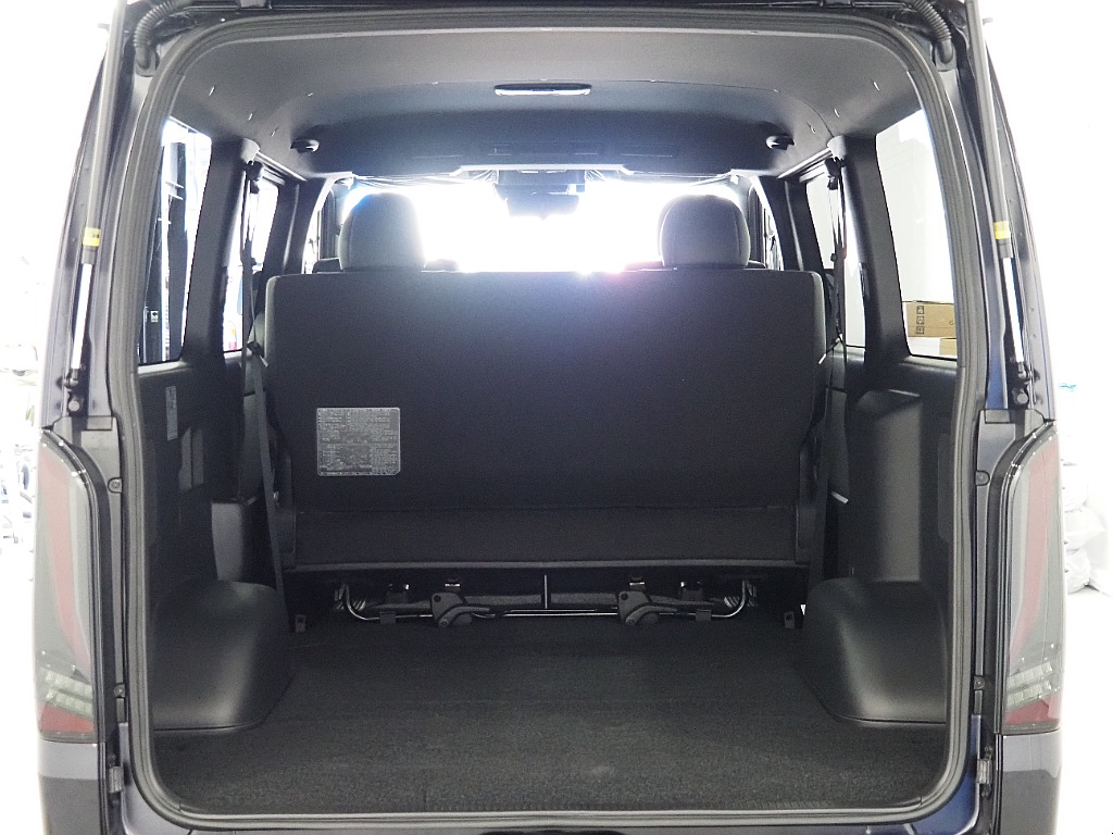 【R7年式/登録済み未使用車/DARKPRIMEⅡ/ディーゼル2WD】両側パワースライドドア♪【全国納車可能】