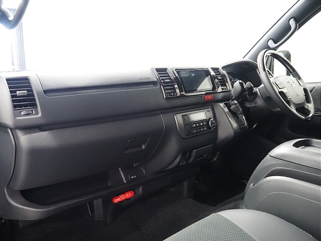 【R7年式/登録済み未使用車/DARKPRIMEⅡ/ディーゼル2WD】両側パワースライドドア♪【全国納車可能】