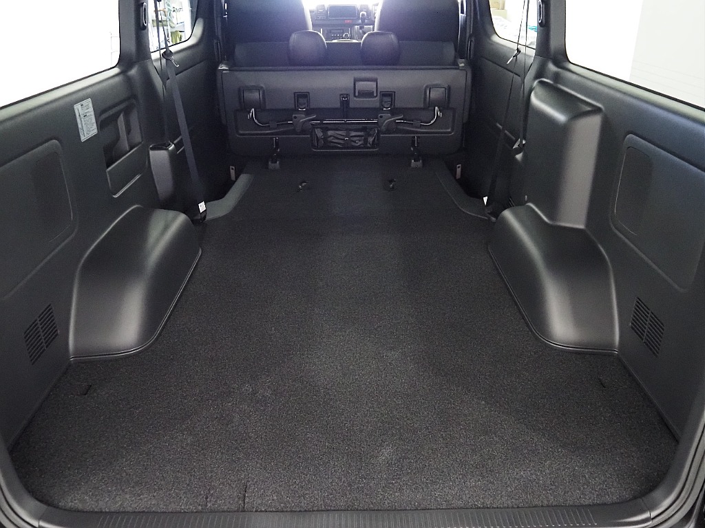 【R7年式/登録済み未使用車/DARKPRIMEⅡ/ディーゼル2WD】両側パワースライドドア♪【全国納車可能】