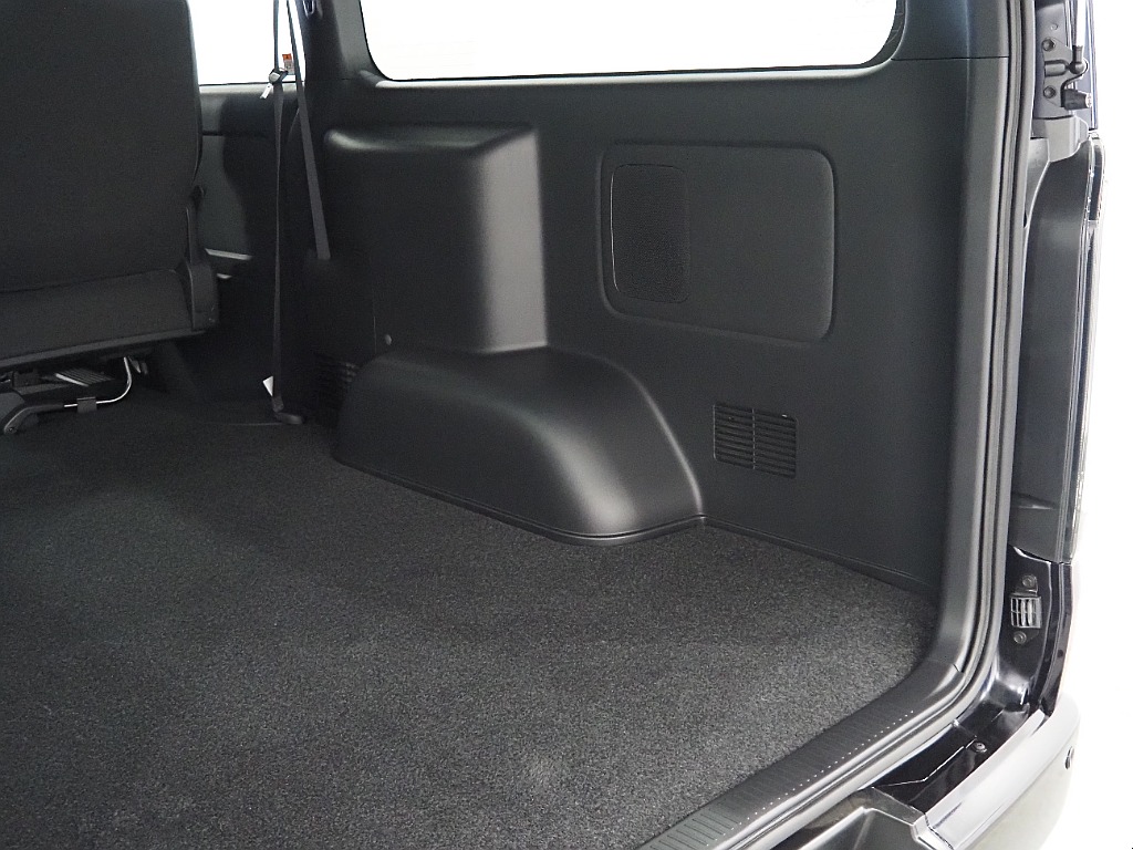 【R7年式/登録済み未使用車/DARKPRIMEⅡ/ディーゼル2WD】両側パワースライドドア♪【全国納車可能】