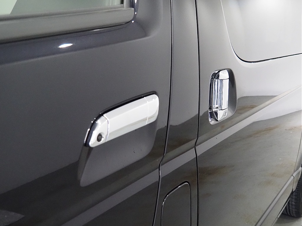 【R7年式/登録済み未使用車/DARKPRIMEⅡ/ディーゼル2WD】両側パワースライドドア♪【全国納車可能】