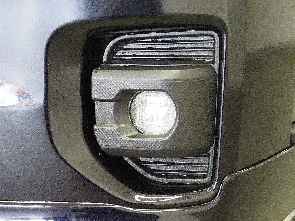 【R7年式/登録済み未使用車/DARKPRIMEⅡ/ディーゼル2WD】両側パワースライドドア♪【全国納車可能】