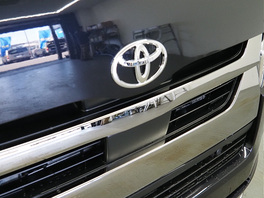 【R7年式/登録済み未使用車/DARKPRIMEⅡ/ディーゼル2WD】両側パワースライドドア♪【全国納車可能】