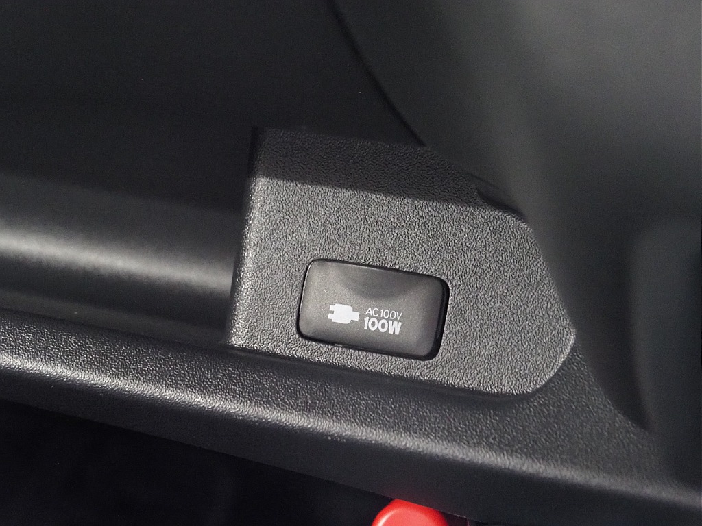 【R4年式/グランドキャビン/4WD/10人乗り3ナンバー】新品BLACKEDITIONを施工【全国納車可能】