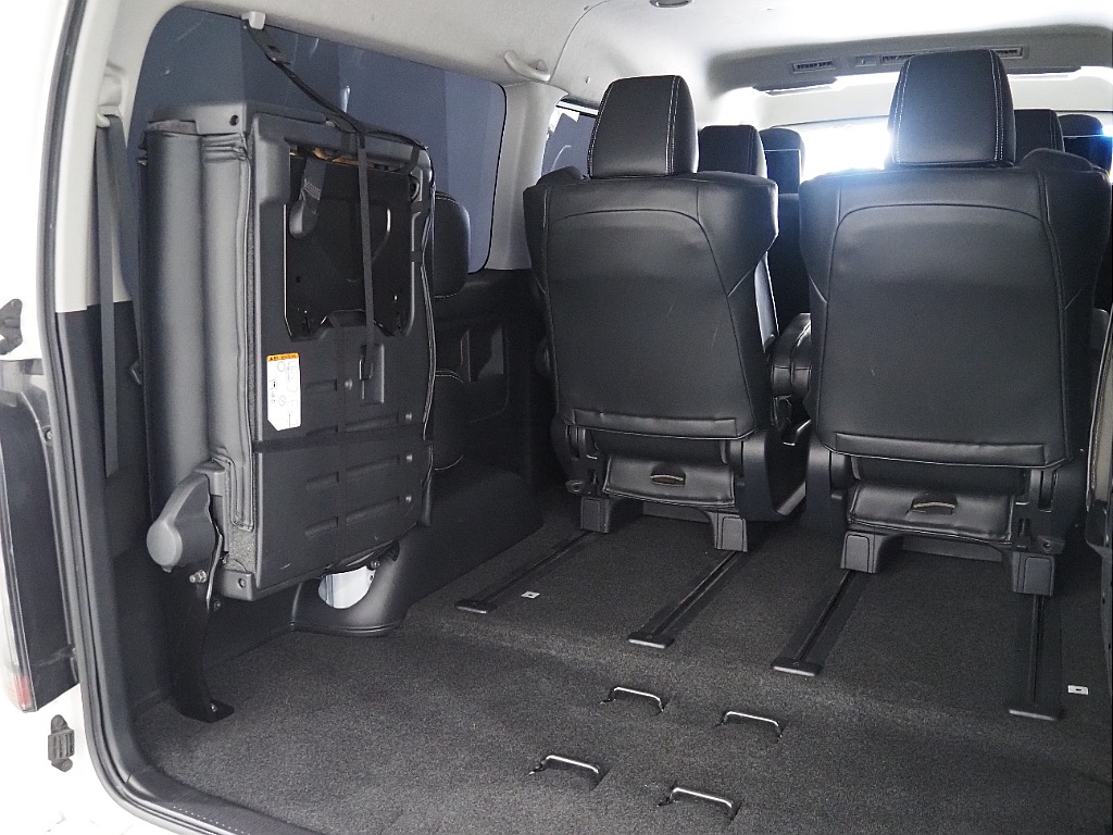 【H３１年/ファインテックツアラー4WD/両側パワースライドドア】豪華キャプテンシート4脚！【全国納車可能】