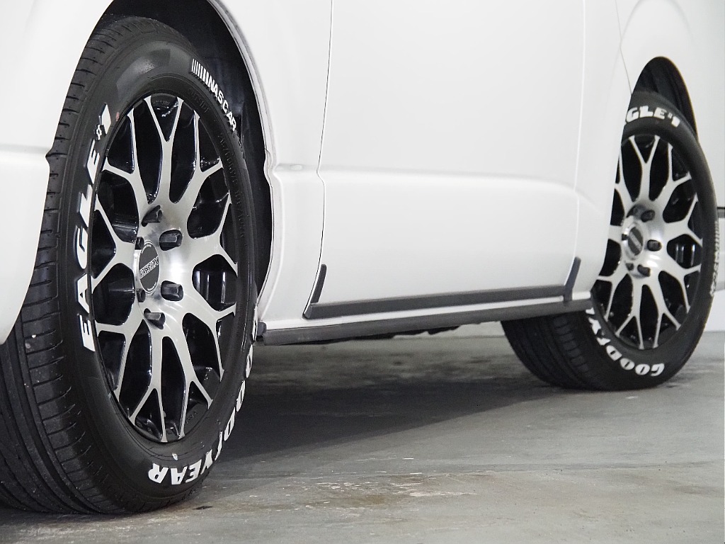 【H３１年/ファインテックツアラー4WD/両側パワースライドドア】豪華キャプテンシート4脚！【全国納車可能】