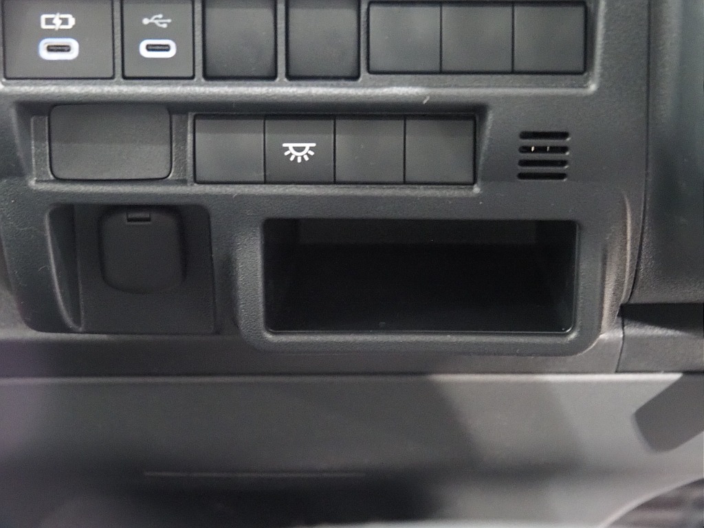 【新型/ハイエースワゴンGL/2WD/Bi-beam LEDヘッドランプ】スタンダード配列♪【全国納車可能】