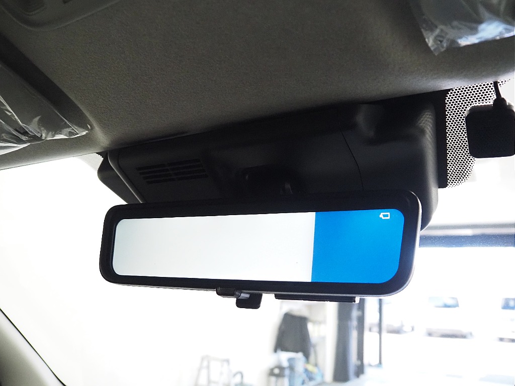 【新型/ハイエースワゴンGL/2WD/Bi-beam LEDヘッドランプ】スタンダード配列♪【全国納車可能】