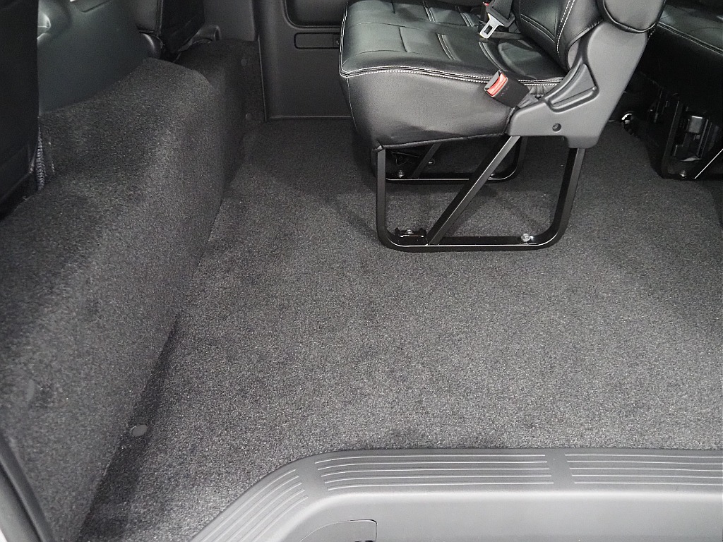 【新型/ハイエースワゴンGL/2WD/Bi-beam LEDヘッドランプ】スタンダード配列♪【全国納車可能】