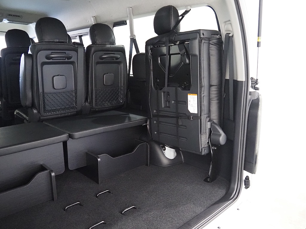 【新型/ハイエースワゴンGL/2WD/Bi-beam LEDヘッドランプ】スタンダード配列♪【全国納車可能】