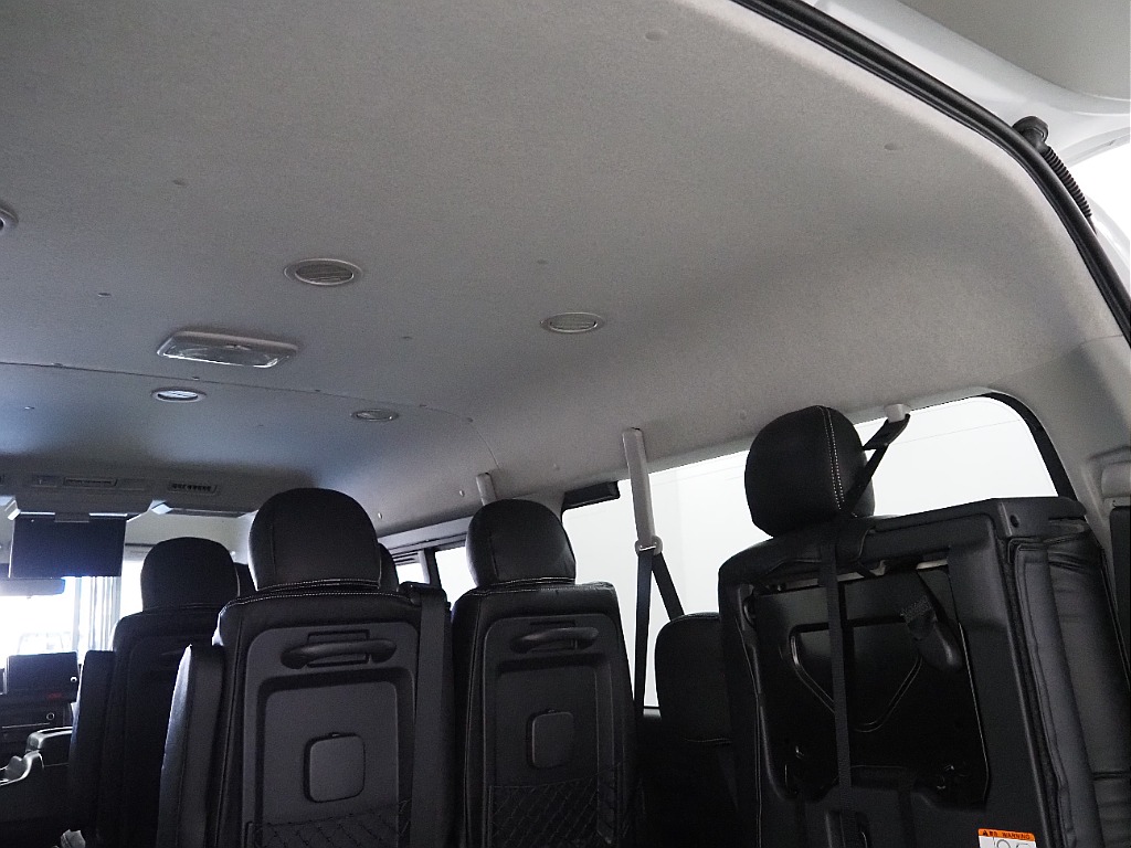 【新型/ハイエースワゴンGL/2WD/Bi-beam LEDヘッドランプ】スタンダード配列♪【全国納車可能】