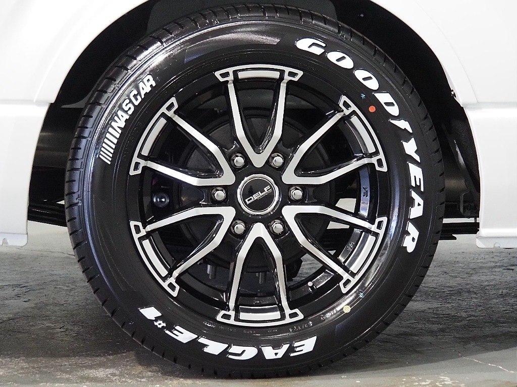 【新型/ハイエースワゴンGL/2WD/Bi-beam LEDヘッドランプ】スタンダード配列♪【全国納車可能】