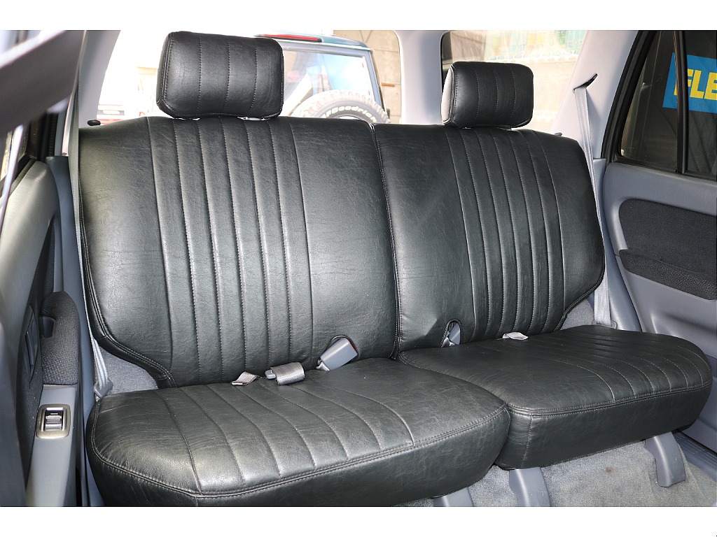 トヨタ ハイラックスサーフ(7枚目)