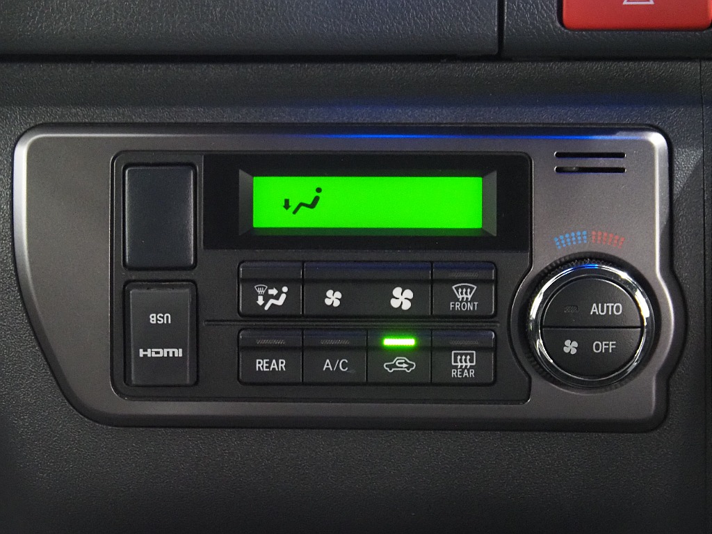 【R6年式/ハイエースバン/ディーゼル2WD/DARKPRIMEⅡ】ローダウンスタイル♪【全国納車可能】