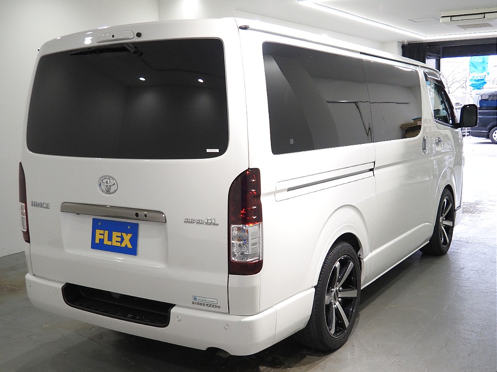 【R6年式/ハイエースバン/ディーゼル2WD/DARKPRIMEⅡ】ローダウンスタイル♪【全国納車可能】