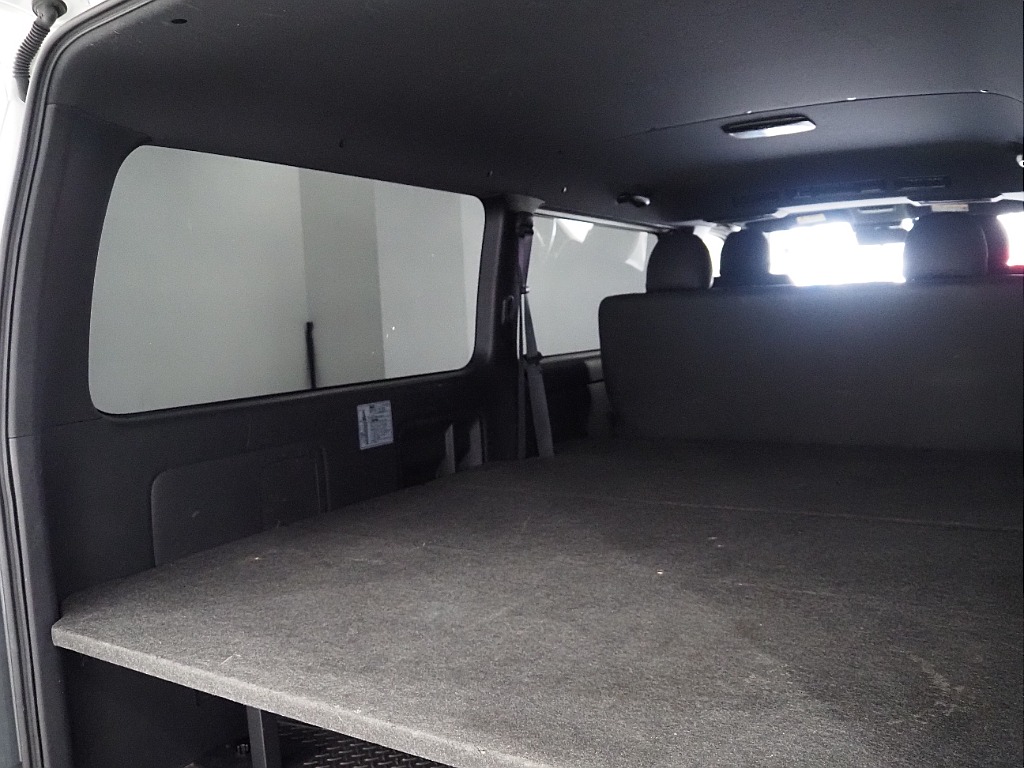 【R6年式/ハイエースバン/ディーゼル2WD/DARKPRIMEⅡ】ローダウンスタイル♪【全国納車可能】