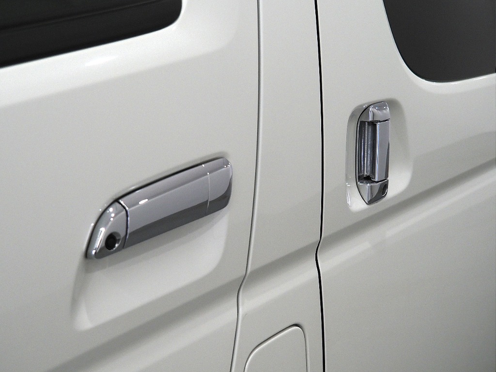 【R6年式/ハイエースバン/ディーゼル2WD/DARKPRIMEⅡ】ローダウンスタイル♪【全国納車可能】