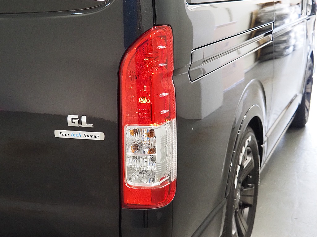 【令和3年/6型/ファインテックツアラー2WD/両側パワースライドドア】豪華キャプテンシート4脚！【全国納車可能】