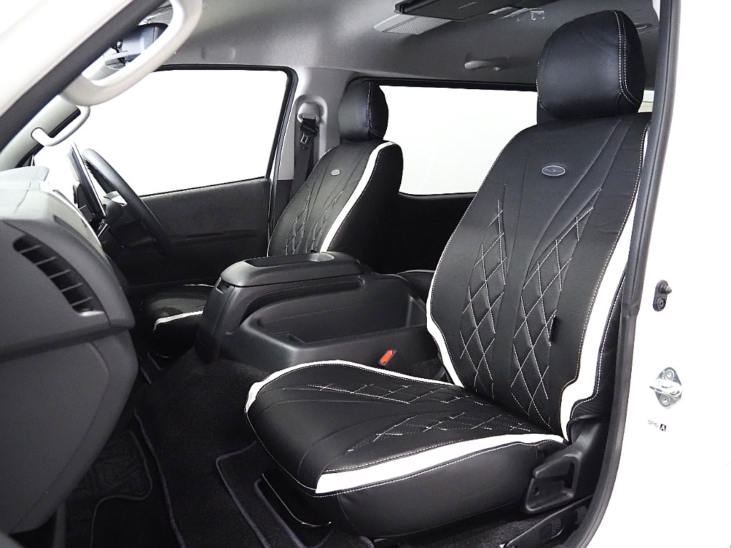 【R7年式/登録済み未使用車/ファインテックツアラー/2WD/2.7Lガソリン】豪華キャプテンシート【全国納車可能】