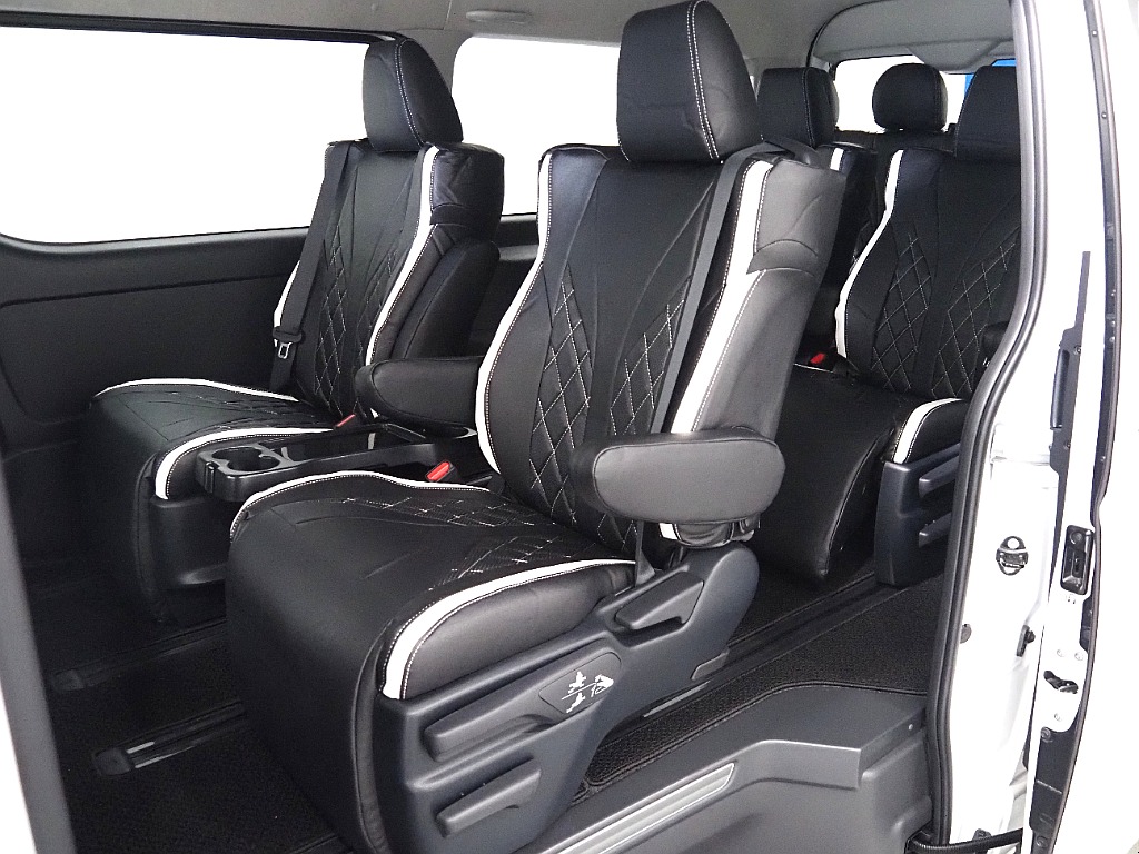 【R7年式/登録済み未使用車/ファインテックツアラー/2WD/2.7Lガソリン】豪華キャプテンシート【全国納車可能】