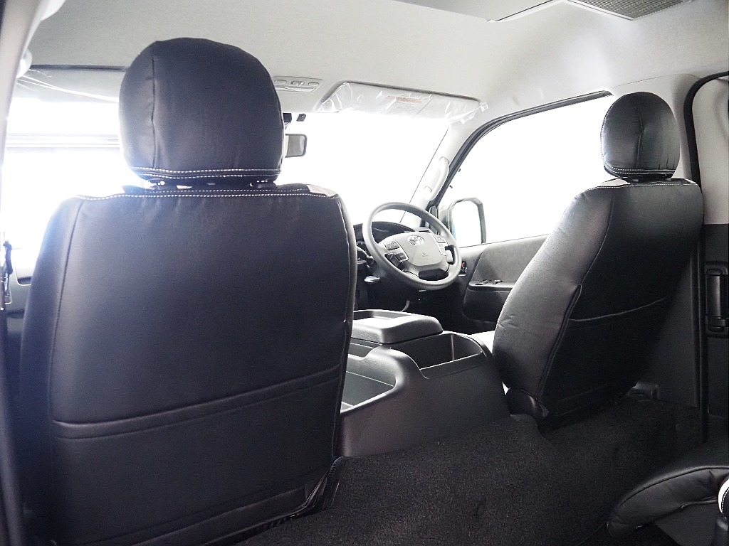 【R7年式/登録済み未使用車/ファインテックツアラー/2WD/2.7Lガソリン】豪華キャプテンシート【全国納車可能】