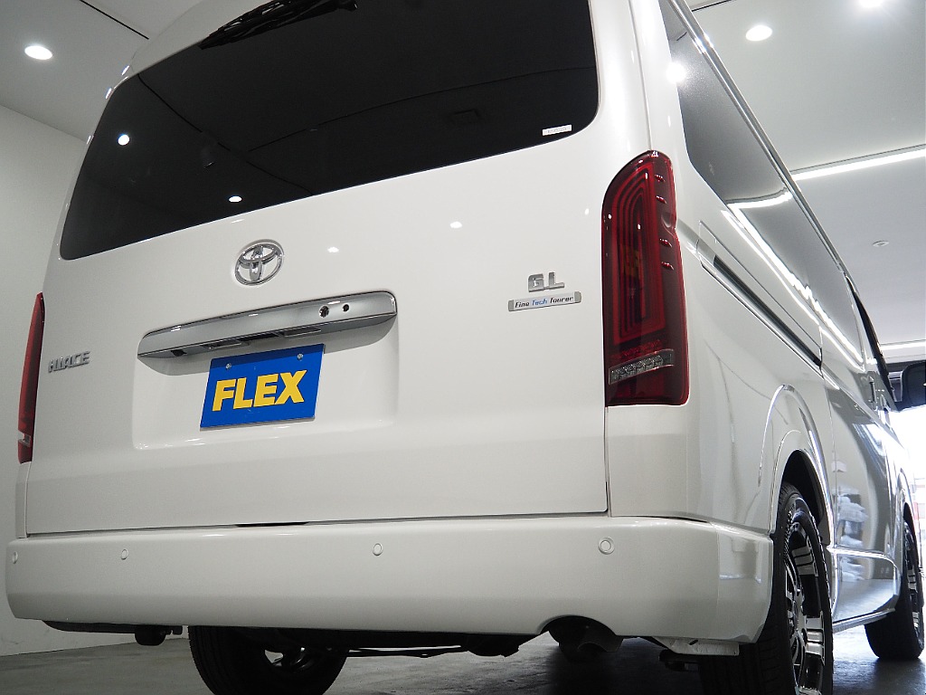 【R7年式/登録済み未使用車/ファインテックツアラー/2WD/2.7Lガソリン】豪華キャプテンシート【全国納車可能】