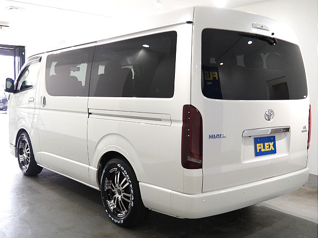 【R7年式/登録済み未使用車/ファインテックツアラー/2WD/2.7Lガソリン】豪華キャプテンシート【全国納車可能】