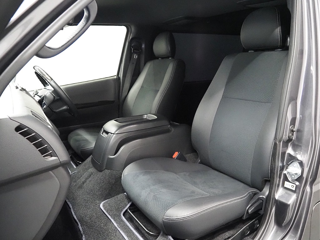 【R2年式/ハイエースバン/ディーゼル2WD/廃盤カラーガンメタ】両側パワースライドドア【全国納車可能】