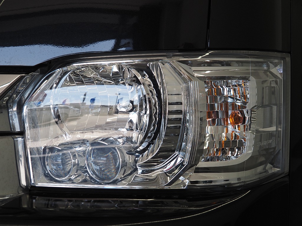 【R6年/新品内装架装necross/ワゴンGL/フローリング施工】フルフラットベッドで車中泊可能♪【全国納車可能】