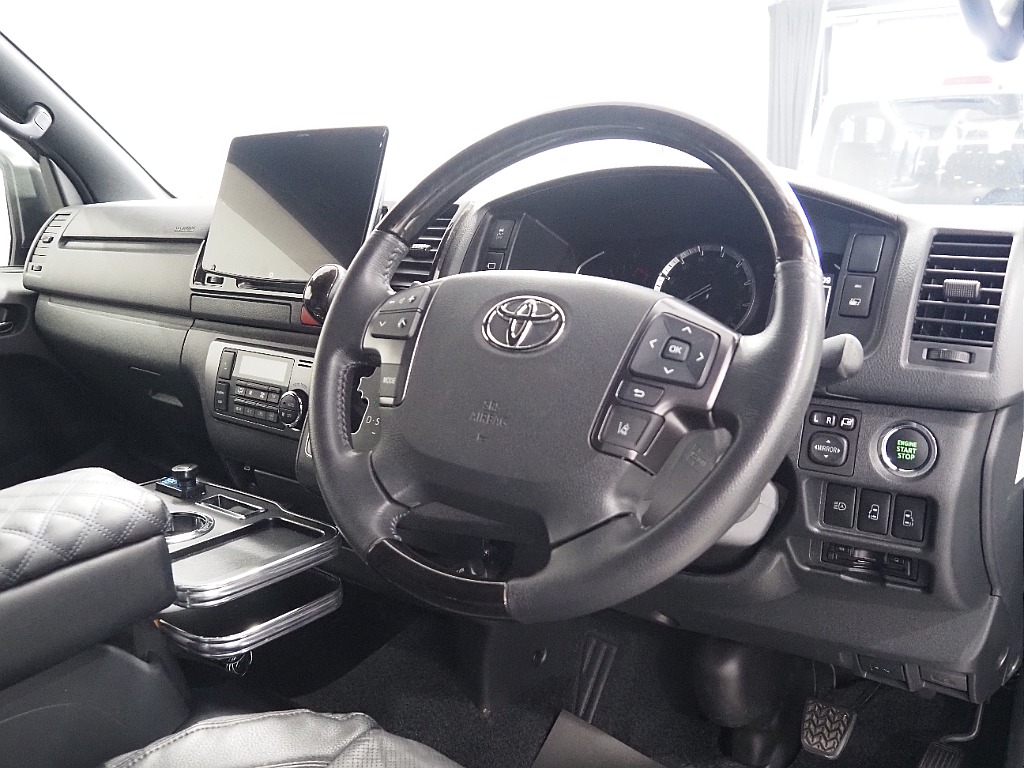 【R3年式/ハイエースバン/ガソリン/DARKPRIMEⅡ/4ナンバー】両側パワースライドドア【全国納車可能】