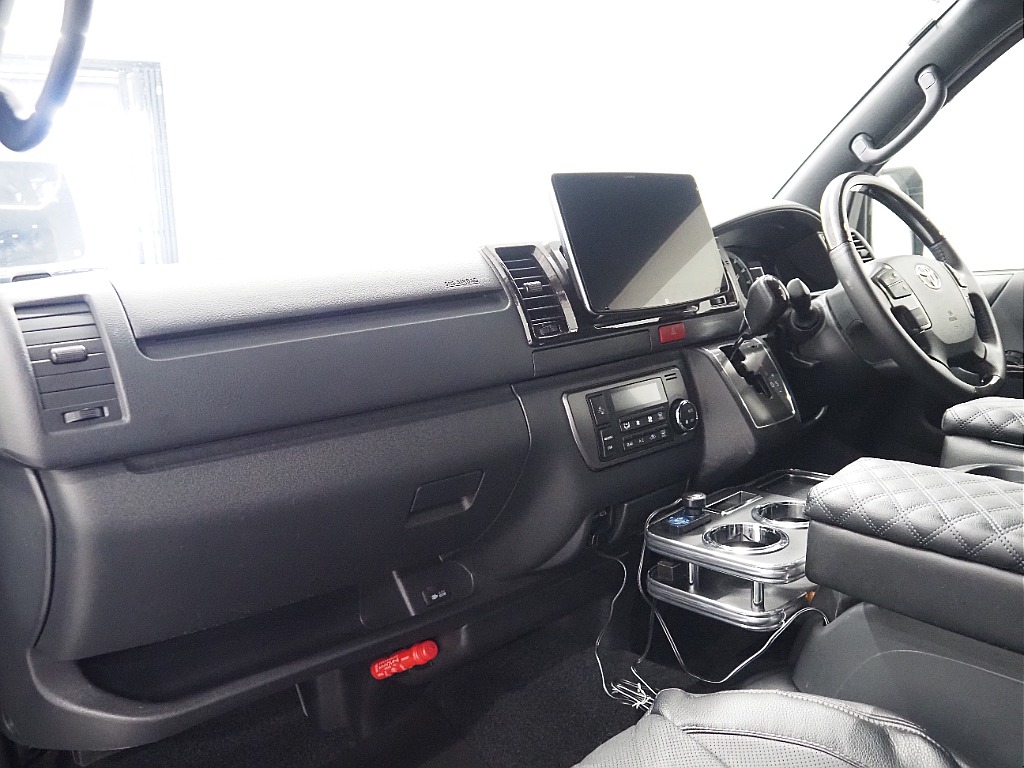 【R3年式/ハイエースバン/ガソリン/DARKPRIMEⅡ/4ナンバー】両側パワースライドドア【全国納車可能】