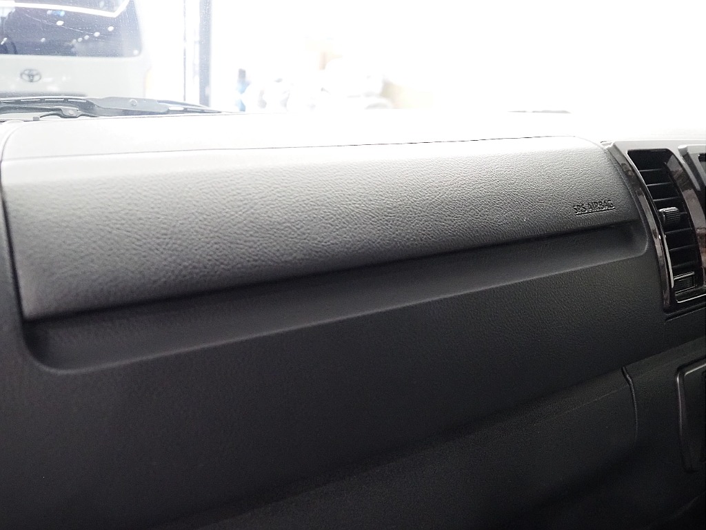 【R3年式/ハイエースバン/ガソリン/DARKPRIMEⅡ/4ナンバー】両側パワースライドドア【全国納車可能】