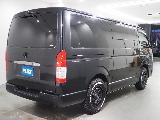 トヨタ ハイエースバン(5枚目)