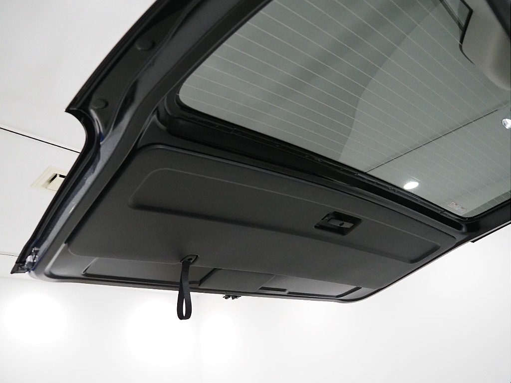 【新車/MCハイエース/ワゴンGL/4WD/スタンダード配列】純正フリップダウンモニター【全国納車可能】