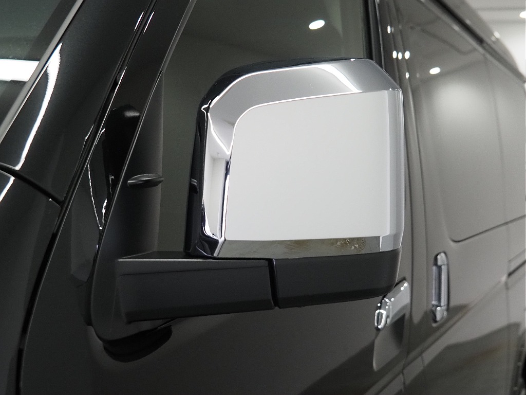 【新車/MCハイエース/ワゴンGL/4WD/スタンダード配列】純正フリップダウンモニター【全国納車可能】