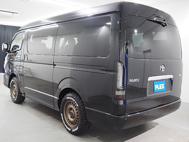 【新車/MCハイエース/ワゴンGL/4WD/スタンダード配列】純正フリップダウンモニター【全国納車可能】