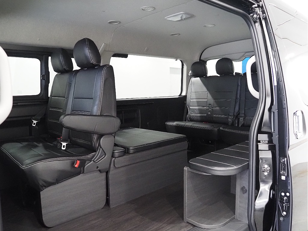 【新車/9型/MCハイエースワゴンGL/オリジナル内装架装Ver1】フローリング施工済み♪【全国納車可能】