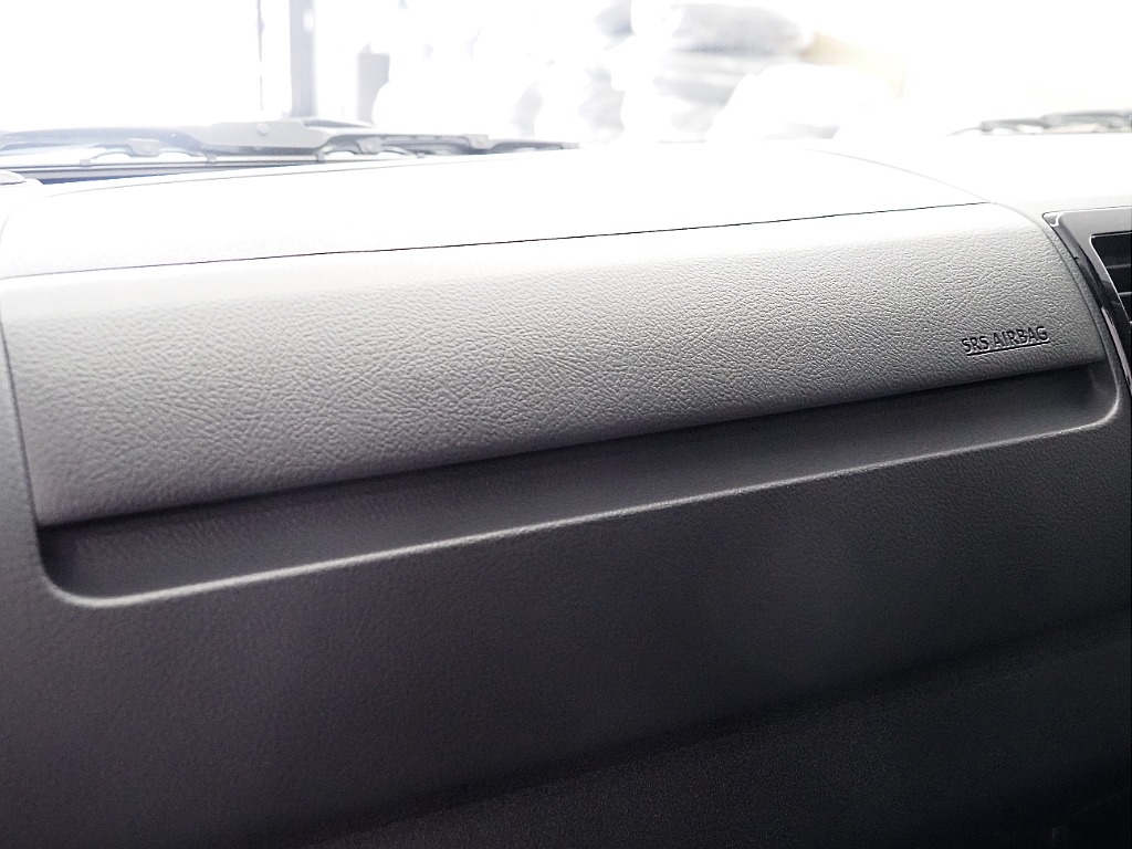 【新車/9型/MCハイエースワゴンGL/オリジナル内装架装Ver1】フローリング施工済み♪【全国納車可能】