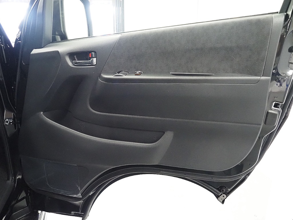 【新車/9型/MCハイエースワゴンGL/オリジナル内装架装Ver1】フローリング施工済み♪【全国納車可能】