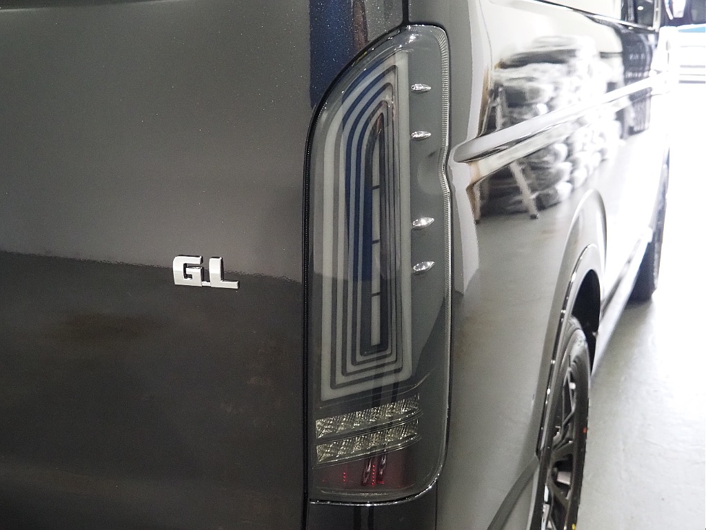 【新車/9型/MCハイエースワゴンGL/オリジナル内装架装Ver1】フローリング施工済み♪【全国納車可能】