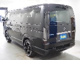 【新車/ハイエースバン/ディーゼル2WD/小窓付き両側手動ドア/DARKPRIMEⅡ】ハイエース名古屋店在庫車両【全国納車可能】