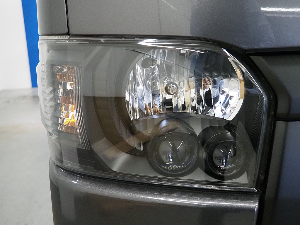 トヨタ ハイエースバン(14枚目)