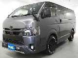 トヨタ ハイエースバン(4枚目)