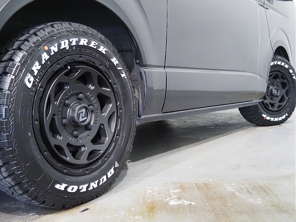 トヨタ ハイエースバン(8枚目)