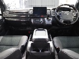 トヨタ ハイエースバン(10枚目)