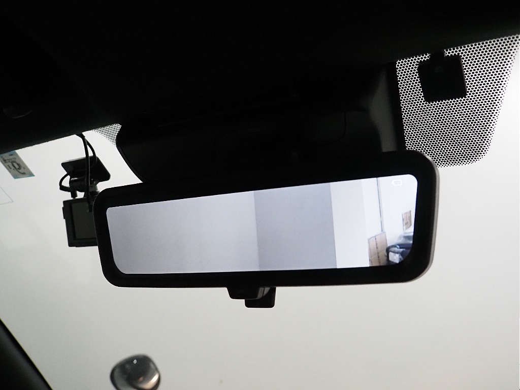 【Renoca　CoastLines/R4年式/ハイエースバン/ディーゼル4WD】大人気角目4灯をインストール♪【全国納車可能】