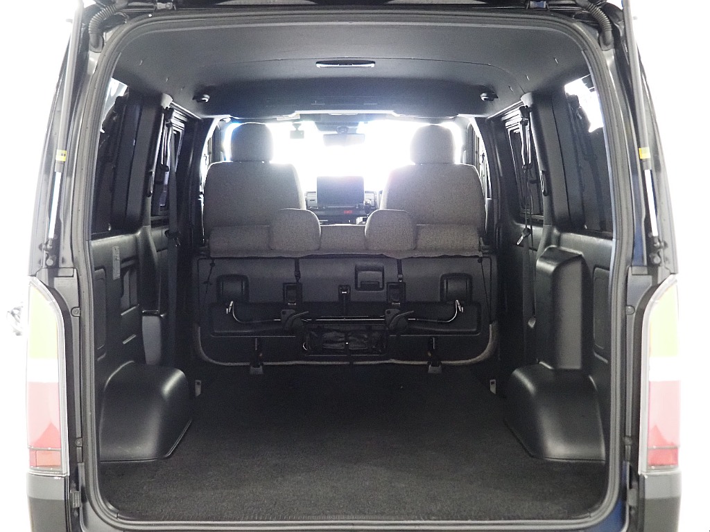 【Renoca　CoastLines/R4年式/ハイエースバン/ディーゼル4WD】大人気角目4灯をインストール♪【全国納車可能】