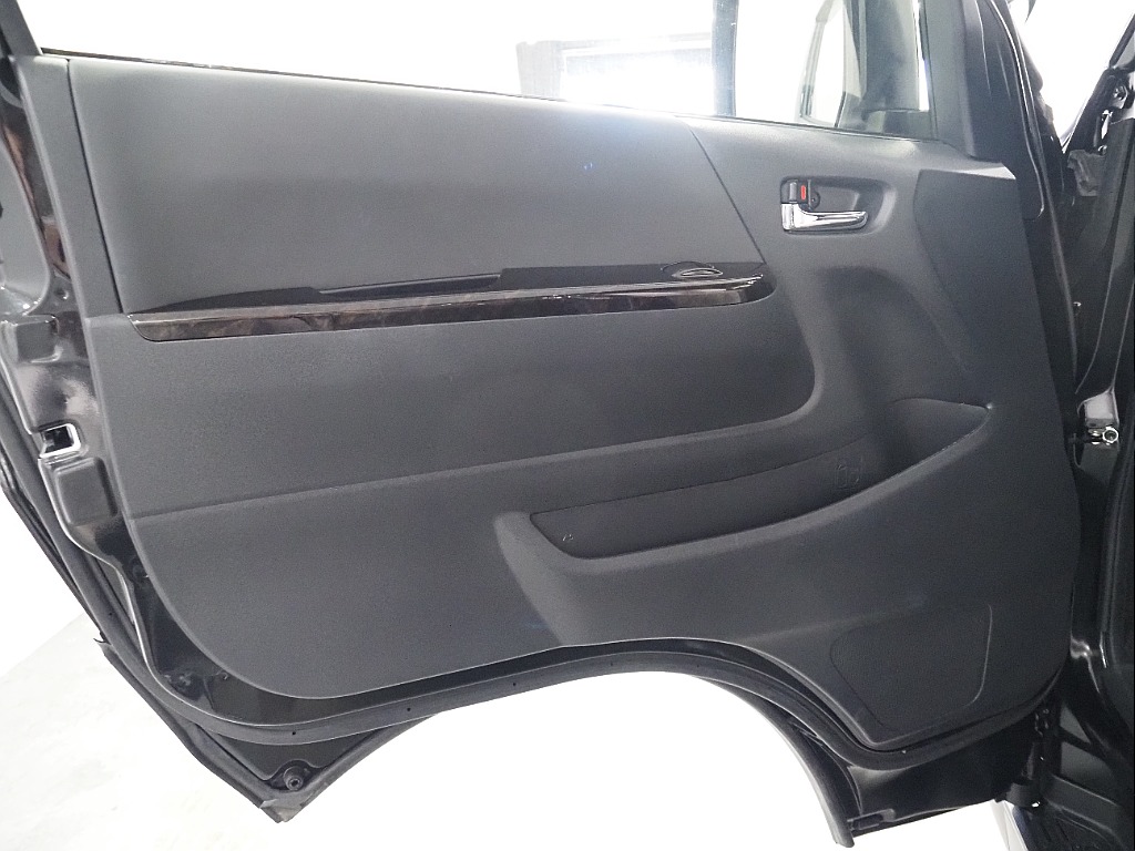 【Renoca　CoastLines/R4年式/ハイエースバン/ディーゼル4WD】大人気角目4灯をインストール♪【全国納車可能】